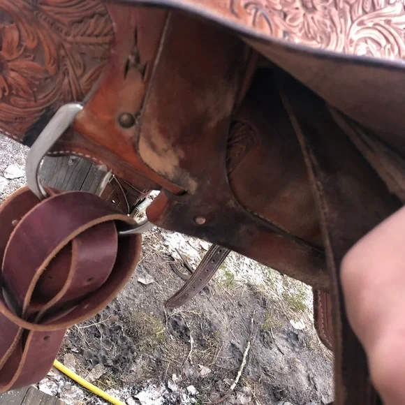 Scott Thomas Team Roping Saddle - Picture 11 of 16